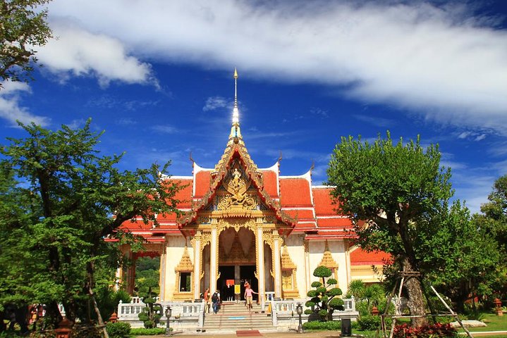 Discover Phuket's Gems: A Cultural & Scenic City Tour
