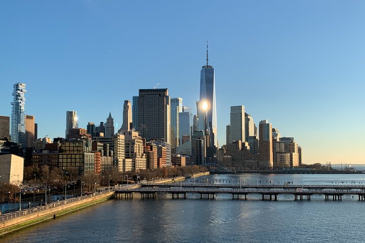 Unveiling NYC's Architectural Gems: A Downtown Walking Tour