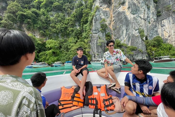 Phi Phi Islands Speedboat Adventure: A Phuket Paradise Escape