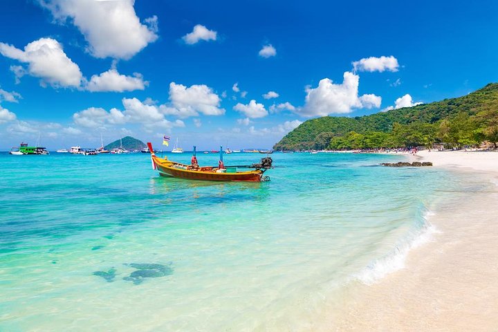Phuket Coral Island Speedboat Adventure: Snorkel, Swim & Sunbathe!