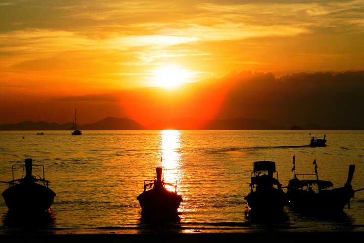 Krabi Sunset Cruise: 7 Islands BBQ, Snorkeling & Nighttime Adventure!