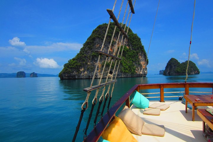 Phang Nga Bay Cruise: Discover Thailand's Fairytale Landscape