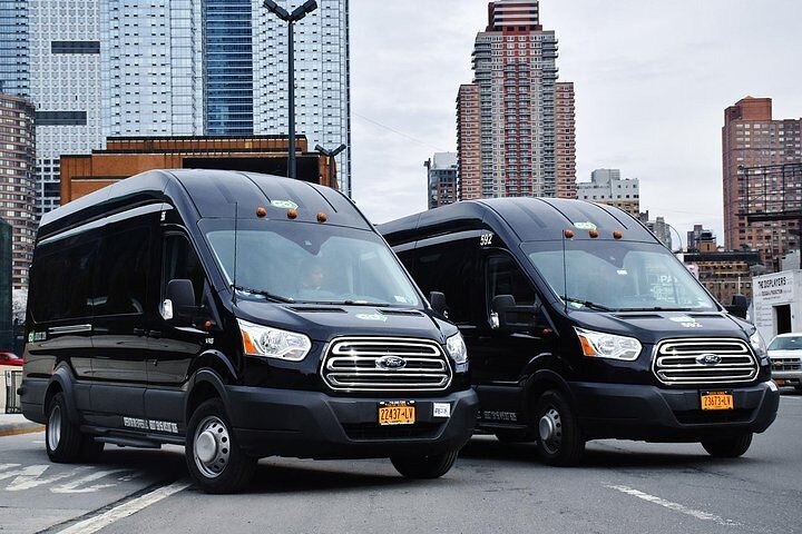 Stress-Free Manhattan to Newark Airport Shared Transfer