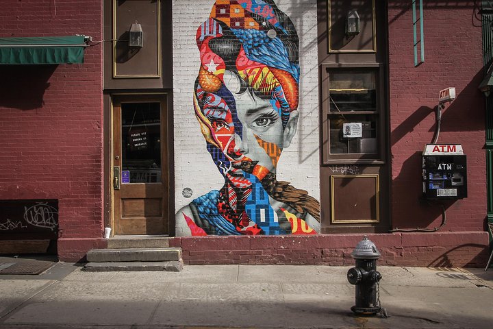 Explore Lower Manhattan's Charms: A Personalized Cultural Journey