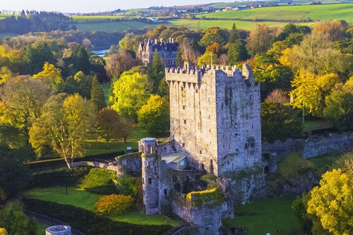 Uncover Cork's Gems: Blarney Castle & Cobh Half-Day Adventure
