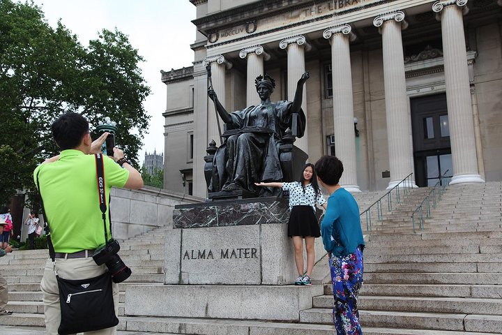 Experience Harlem's Soul: A Gospel & History Journey