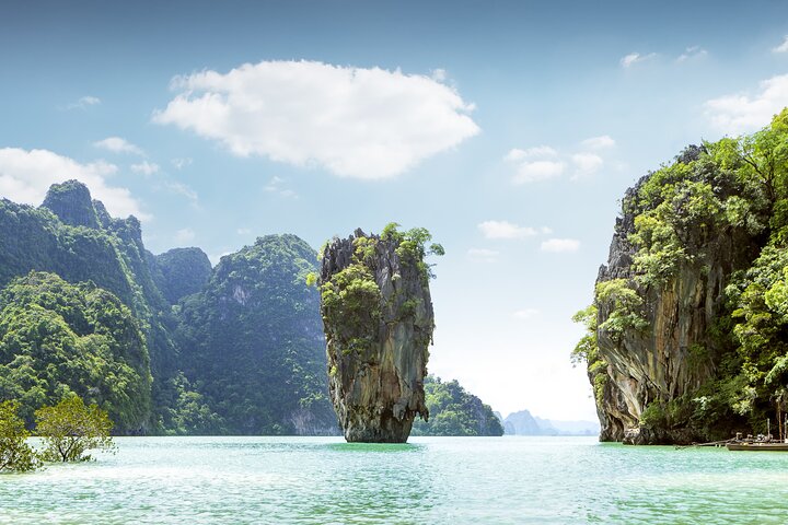 Discover the Majesty of Phang Nga Bay: A Krabi Adventure