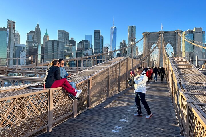 Unveiling NYC's Iconic Marvels: A Private Brooklyn Bridge & DUMBO Walking Adventure
