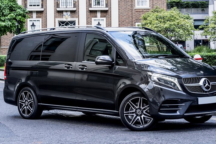 Stress-Free Phuket Arrival: Private Airport Transfers