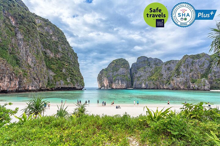 Discover Paradise: Phi Phi Islands Speedboat Tour from Krabi