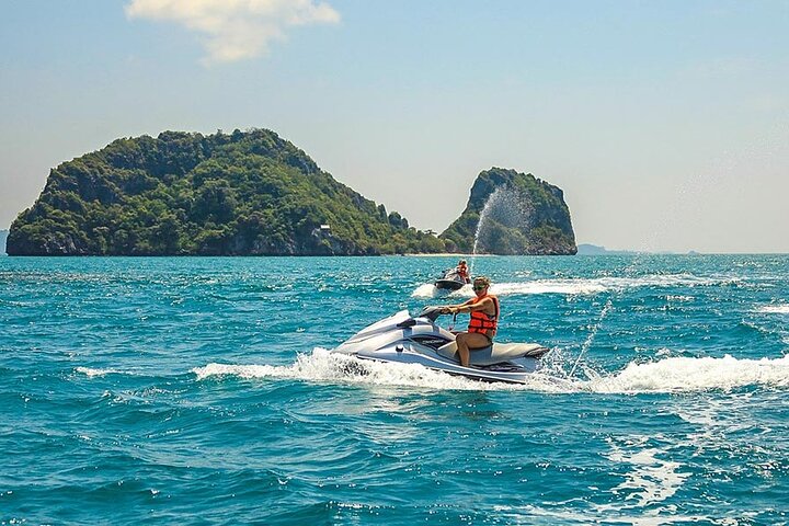 Phuket Jet Ski Adventure: Explore 6 Islands in Style!