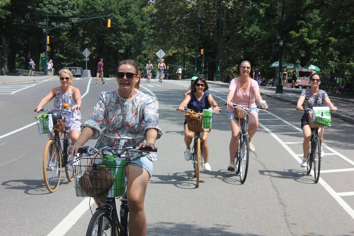 Central Park Bike Tour: Pedal Through NYC's Iconic Landmark!
