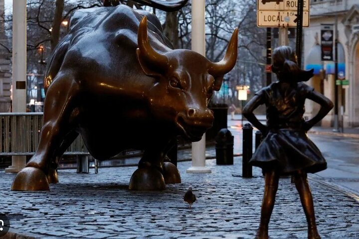 Unveiling Wall Street: An Insider's Immersive Walking Tour