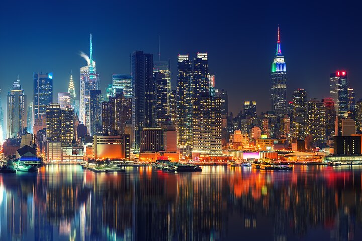 Unveiling NYC: Personalized Foot & Vehicle Tours for an Authentic Exploration