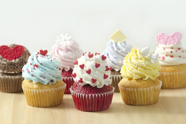 Village Cupcake Crawl: A Sweet NYC Bakery Adventure