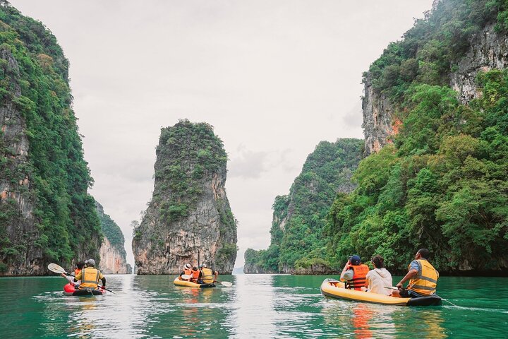 Phang Nga Bay Sunset: Dine, Canoe & Krathong Delight!