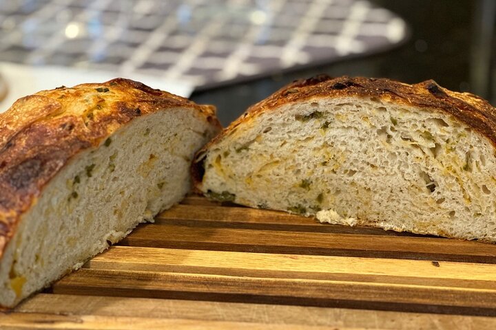 Philadelphia Bread Baking: Sourdough & Pretzel Mastery!