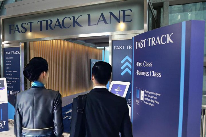 Phuket Airport Fast-Track: Breeze Through Immigration!