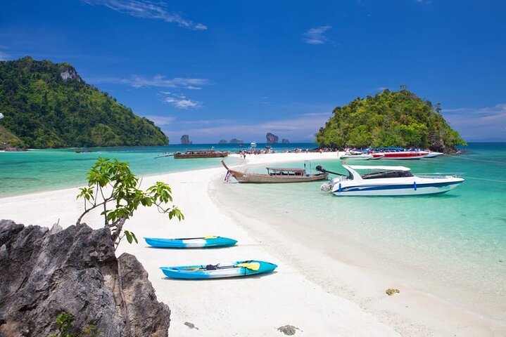 Krabi's 4 Island Speedboat Adventure: Snorkel, Swim & Sunbathe!