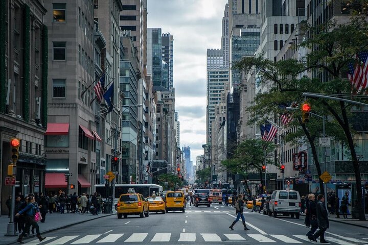 Unveiling Freedom: A Historic Walking Tour of New York