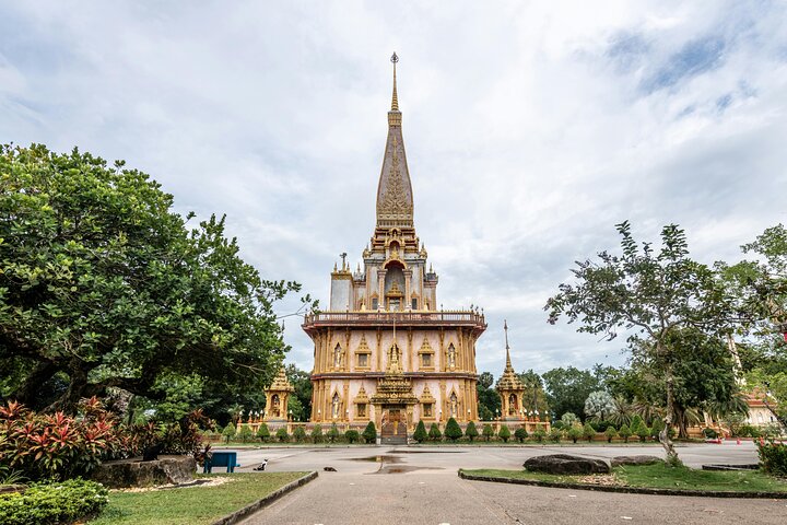 Discover Phuket's Soul: A Cultural & Culinary Landmark Tour
