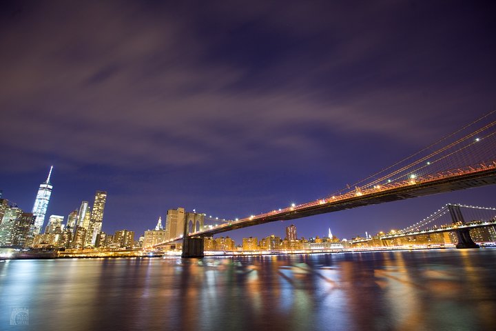 Brooklyn Bridge at Night: Capture NYC's Iconic Skyline!