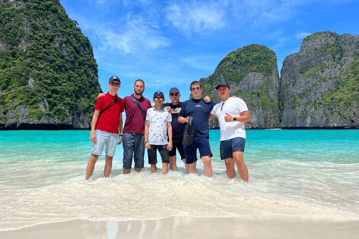 Phi Phi Islands Speedboat Adventure: Discover Paradise from Krabi!