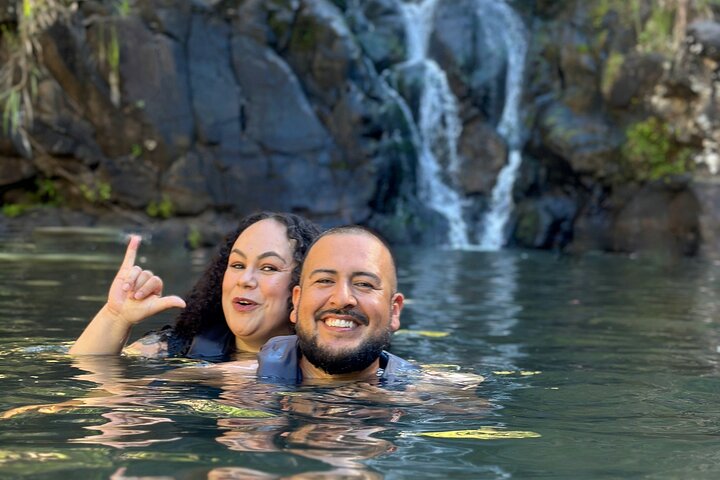 O'ahu's All-Star Island Adventure: Waterfalls, Coffee, and Coastal Views!