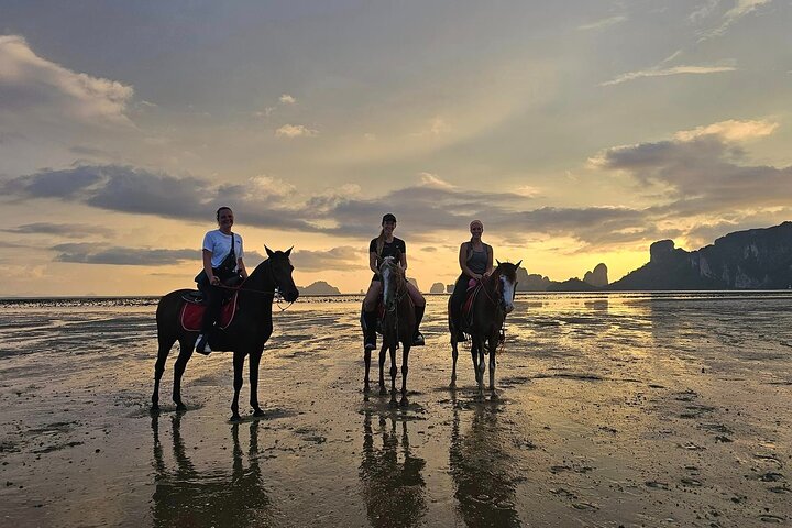 Romantic Sunset Horseback Ride: Krabi's Ao Nam Mao Beach
