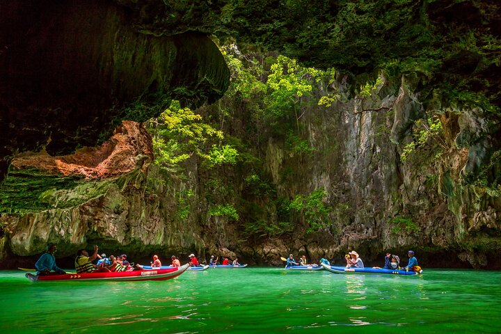 Phuket's James Bond Island: An Exclusive Speedboat Adventure with Canoe Exploration