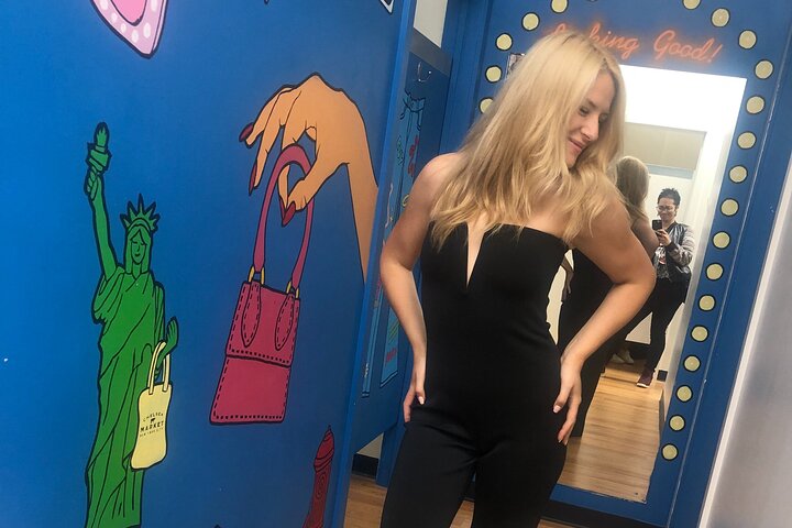 Brooklyn's Bargain Bliss: A Secondhand Fashion Adventure!