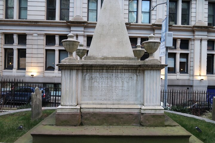 Unearth NYC's Rich Past: A Historic Walking Adventure