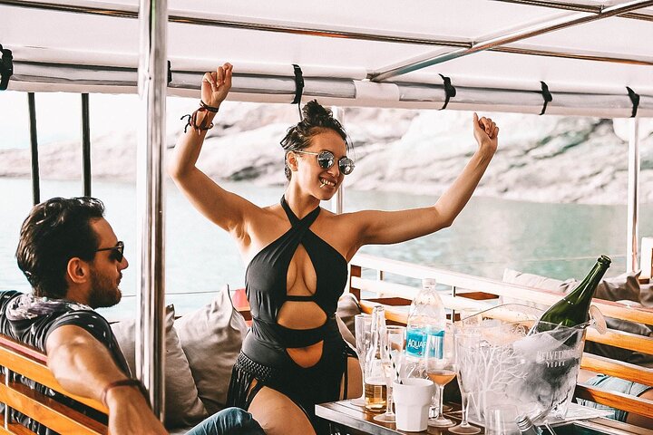 HYPE Phuket: Party Boat Cruise to Paradise Islands!