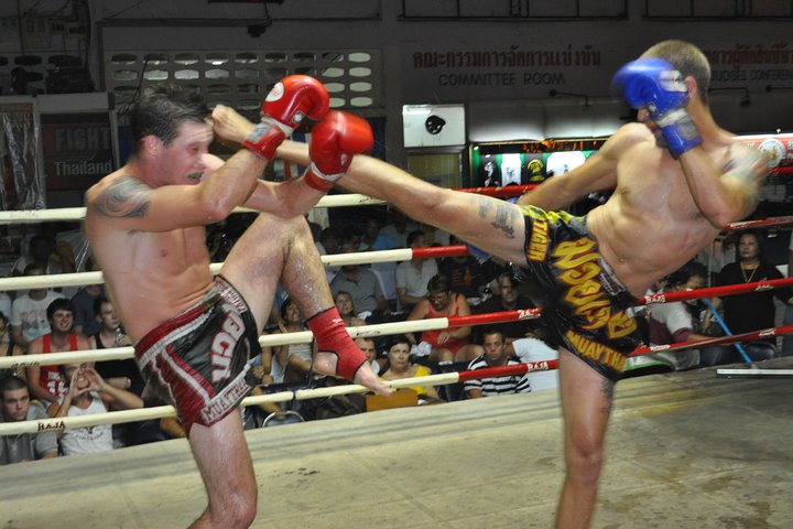 Experience the Thrill: Ringside Muay Thai Boxing at Patong Stadium!