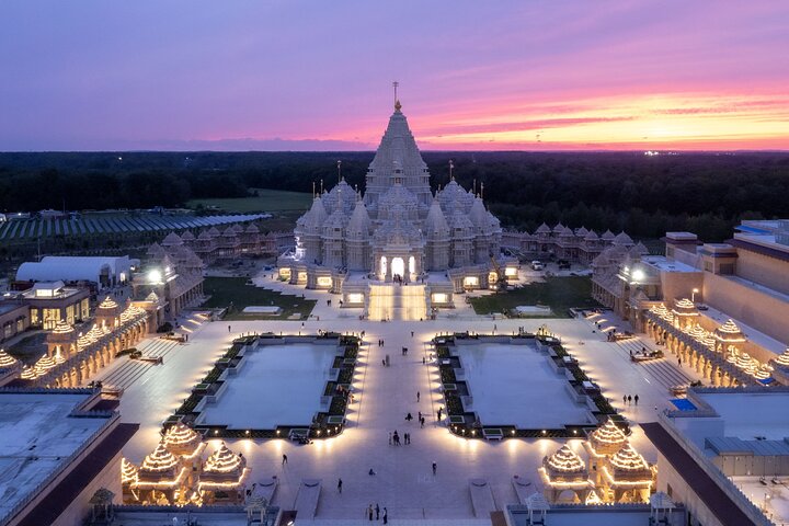 Spiritual Journey: Discover the BAPS Shri Swaminarayan Mandir from New York